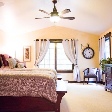 The Roost Bed And Breakfast Appleton Exterior photo