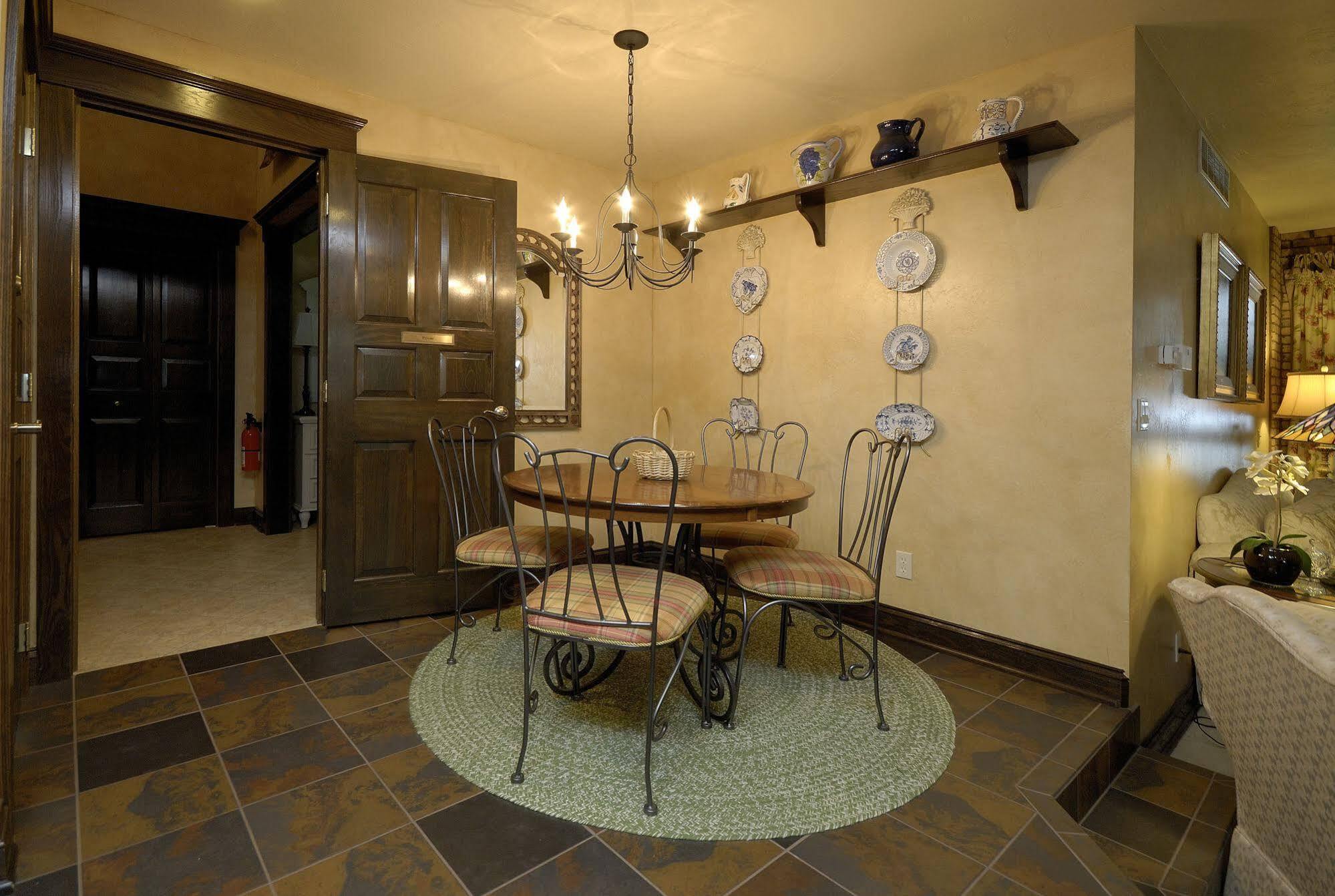 The Roost Bed And Breakfast Appleton Exterior photo